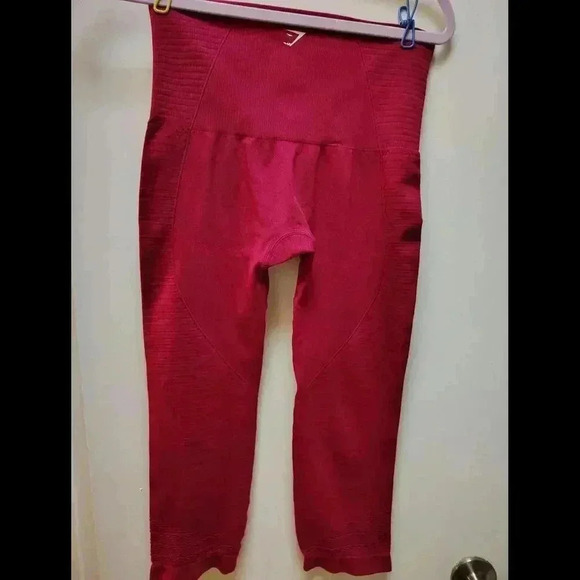 Gymshark High-Waisted Capris - Deep Pink Fitness Leggings - Picture 2 of 7